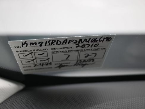 Used 2022 Hyundai Ioniq 5 Limited AWD/4WD image 9