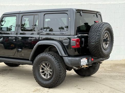 Used 2024 Jeep Wrangler Unlimited Rubicon 392 image 6