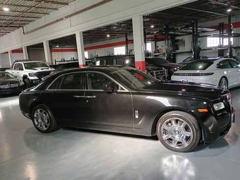Used 2010 Rolls-Royce Ghost RWD image 7