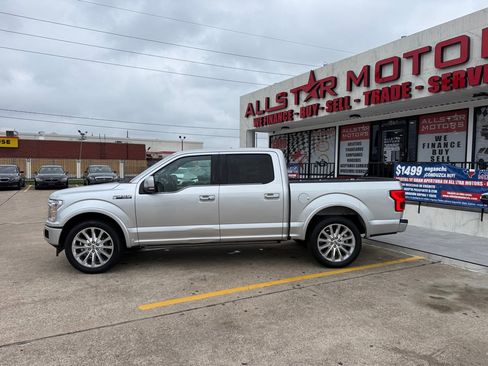 Used 2018 Ford F150 Limited w/ Trailer Tow Package image 4