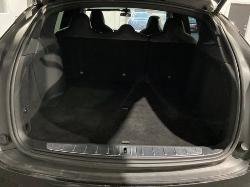 Used 2018 Tesla Model X 75D image 8