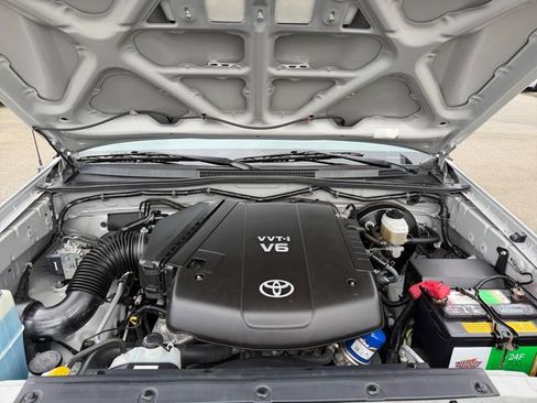 Used 2007 Toyota Tacoma PreRunner image 37