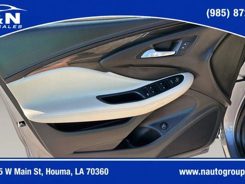 Used 2020 Buick Envision Preferred FWD image 16