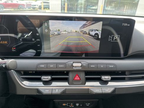 New 2025 Kia K4 GT-Line w/ GT-Line Premium Package image 34