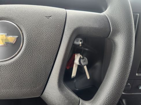 New 2025 Chevrolet Express 3500 w/ Power Convenience Package image 29