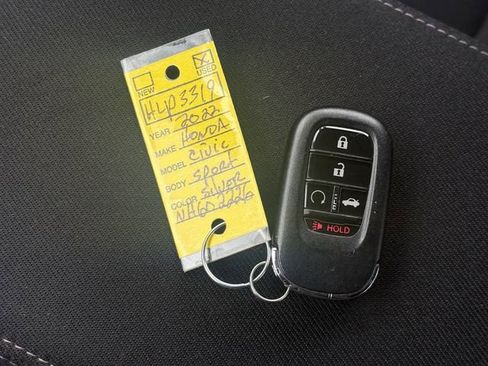 Used 2022 Honda Civic Sport image 5