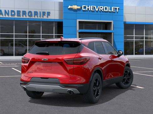 New 2025 Chevrolet Blazer LT w/ Convenience Package image 31