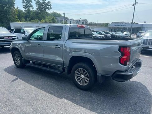 Used 2025 Chevrolet Colorado LT RWD image 18