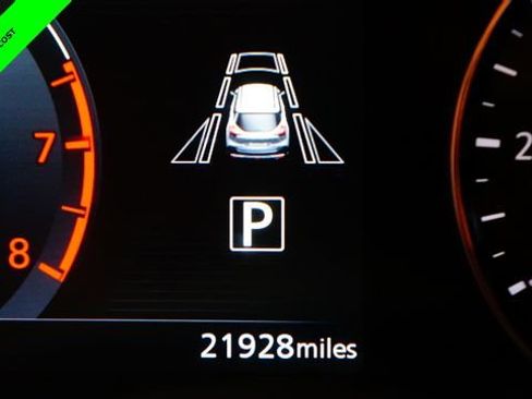 Certified 2023 Nissan Kicks SV FWD image 14