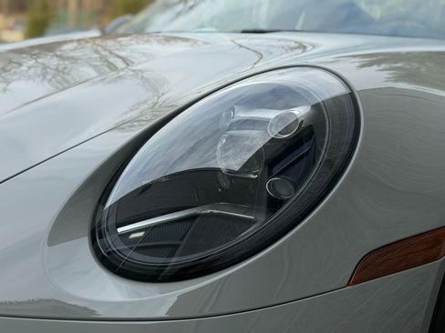 Used 2023 Porsche 911 Carrera T image 18