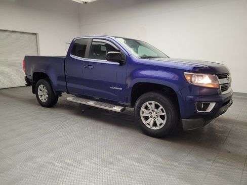 Used 2017 Chevrolet Colorado LT w/ LT Convenience Package image 11