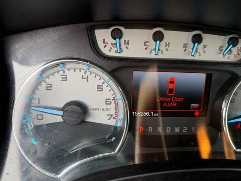 Used 2012 Ford F150 XLT w/ XTR Pkg AWD/4WD image 15