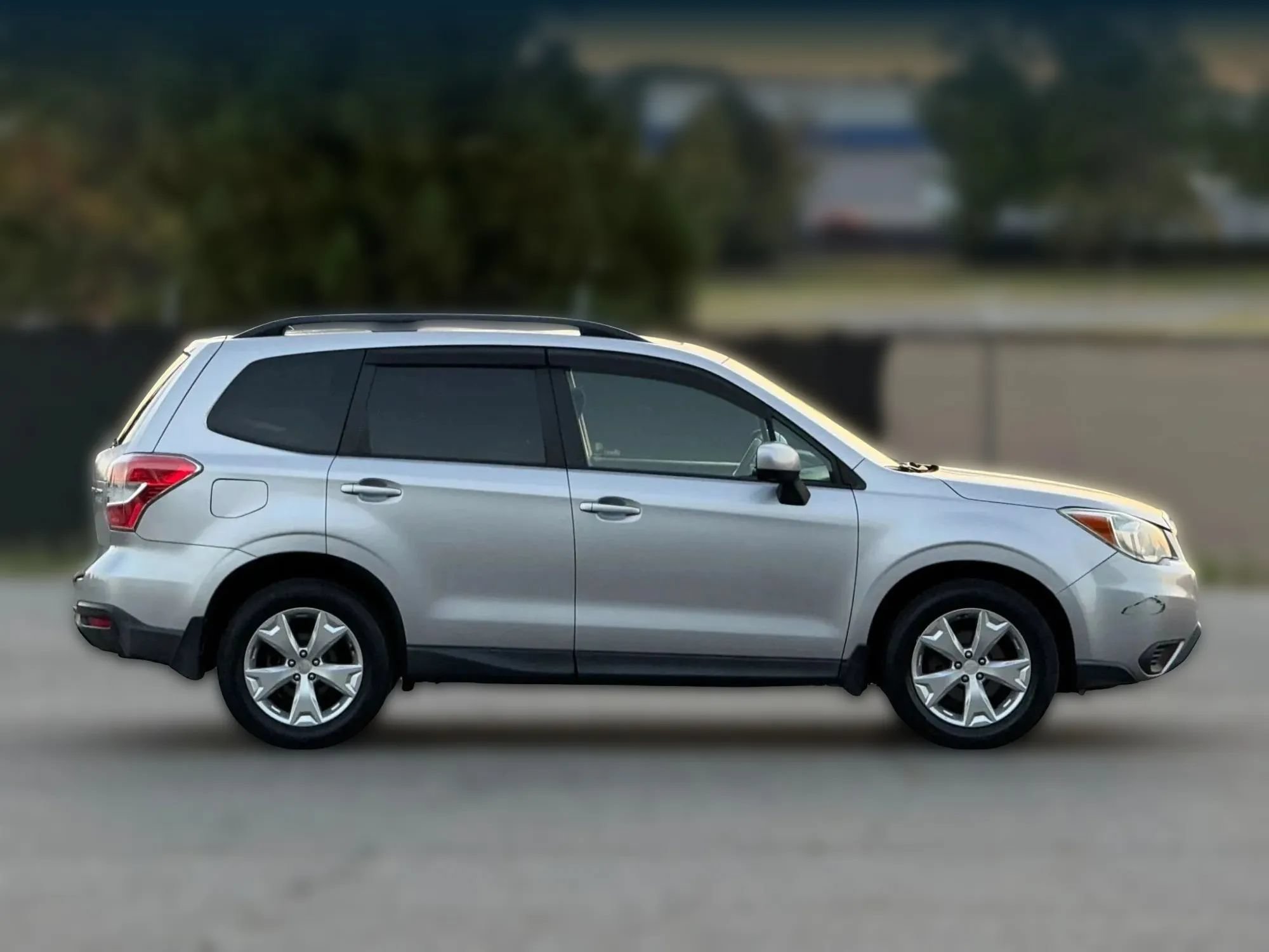 Used 2014 Subaru Forester 2.5i Premium w/ Popular Package #2 AWD/4WD image 7