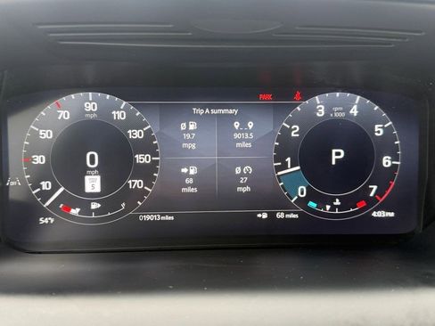 Used 2024 Land Rover Discovery Sport Dynamic SE image 13