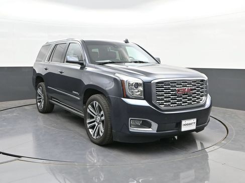 Used 2019 GMC Yukon Denali w/ Denali Ultimate Package AWD/4WD image 22