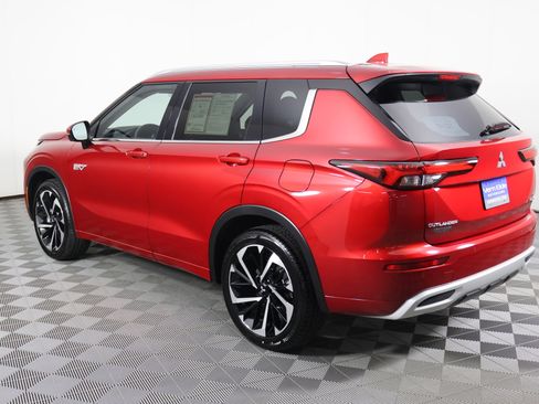 Used 2024 Mitsubishi Outlander SEL image 8
