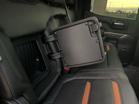 Used 2019 GMC Sierra 1500 AT4 w/ AT4 Premium Package image 23