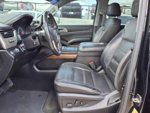 Used 2018 GMC Yukon XL Denali w/ Denali Ultimate Package RWD image 16