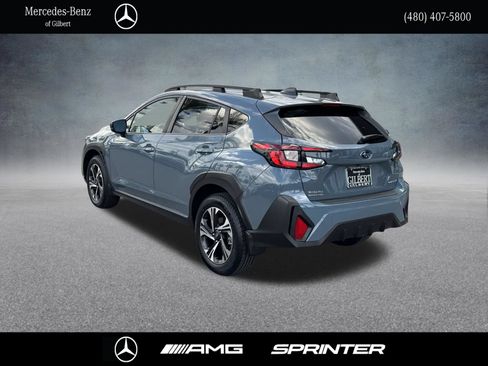 Used 2024 Subaru Crosstrek 2.0i Premium AWD/4WD image 3