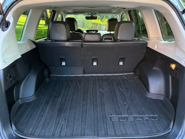 Used 2017 Subaru Forester 2.5i Touring AWD/4WD image 37