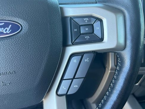 Used 2022 Ford F350 Lariat w/ Lariat Ultimate Package AWD/4WD image 32