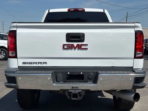Used 2016 GMC Sierra 2500 SLT w/ Duramax Plus Package AWD/4WD image 5