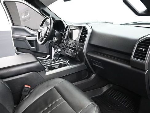Used 2018 Ford F150 XLT w/ Equipment Group 302A Luxury AWD/4WD image 24