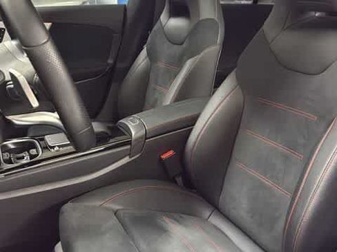 Used 2023 Mercedes-Benz CLA 250 4MATIC image 26