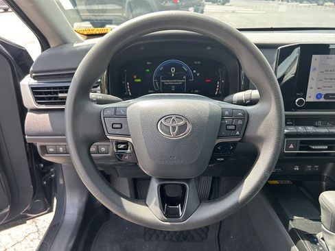 New 2026 Toyota Camry LE FWD image 21