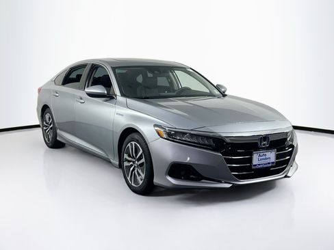 Used 2021 Honda Accord EX image 3