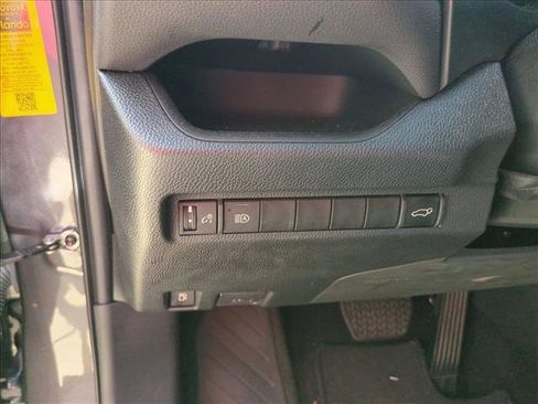 Used 2023 Toyota RAV4 XSE AWD/4WD image 13