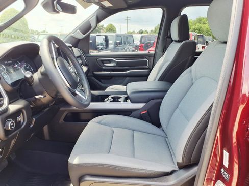 Used 2024 RAM 1500 Lone Star RWD image 9