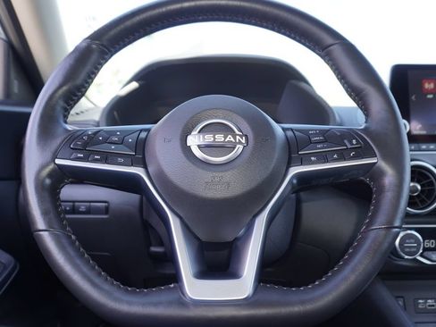 Used 2025 Nissan Sentra SV w/ All-Weather Package FWD image 18
