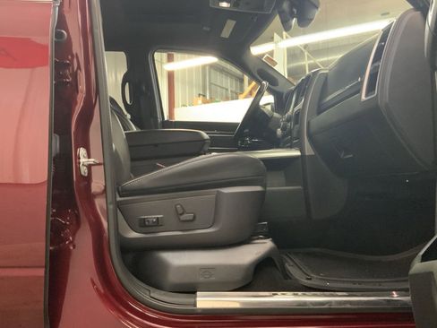 Used 2017 RAM 1500 Limited AWD/4WD image 25