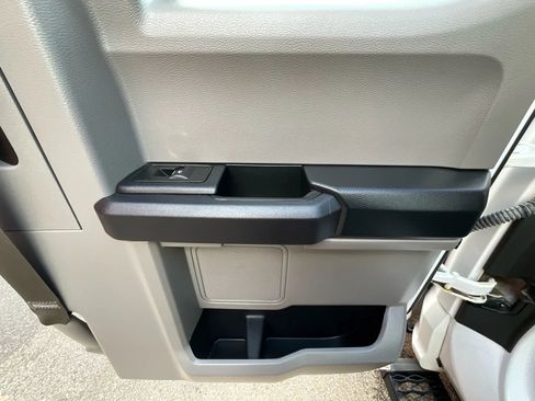 Used 2017 Ford F150 XL w/ XL Power Equipment Group image 24