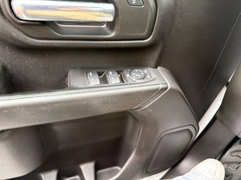 Used 2024 Chevrolet Silverado 2500 W/T AWD/4WD image 21