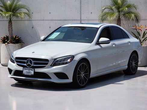 Used 2021 Mercedes-Benz C 300 Sedan w/ Premium Package image 3
