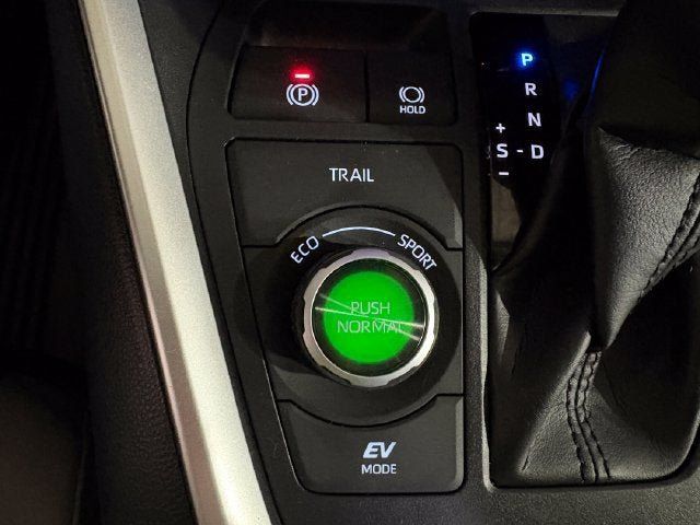 Certified 2024 Toyota RAV4 Limited w/ Advanced Technology Package AWD/4WD image 21