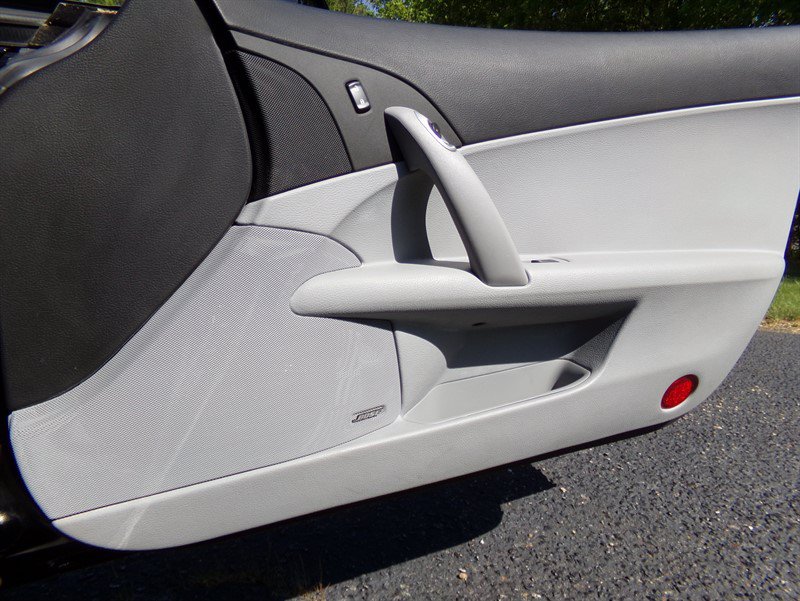Used 2005 Chevrolet Corvette Coupe w/ Preferred Equipment Group RWD image 40