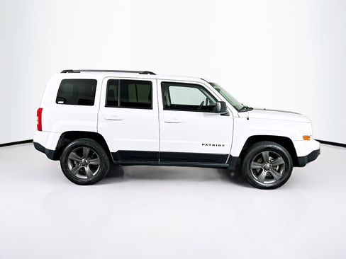 Used 2017 Jeep Patriot Sport w/ Power Value Group AWD/4WD image 10