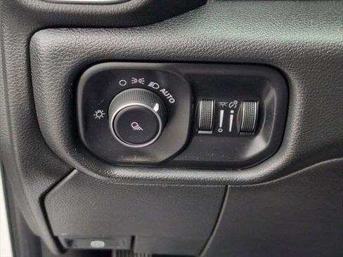Certified 2019 RAM 2500 Big Horn AWD/4WD image 14