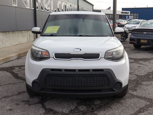 Used 2016 Kia Soul image 2