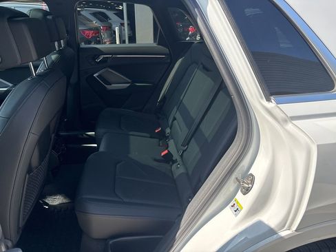 Used 2025 Audi Q3 2.0T Premium w/ Convenience Package image 14