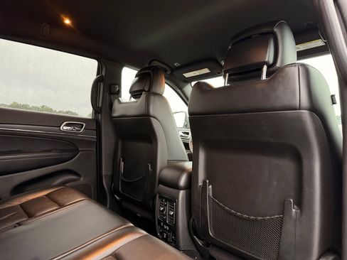 Used 2018 Jeep Grand Cherokee Limited RWD image 22