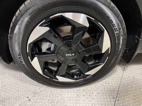 Used 2025 Kia Sorento SX Prestige image 19