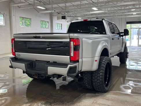 Used 2024 Ford F450 Platinum w/ Camper Package image 6