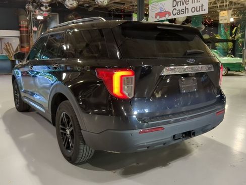 Used 2023 Ford Explorer XLT w/ Class IV Trailer Tow Package AWD/4WD image 10