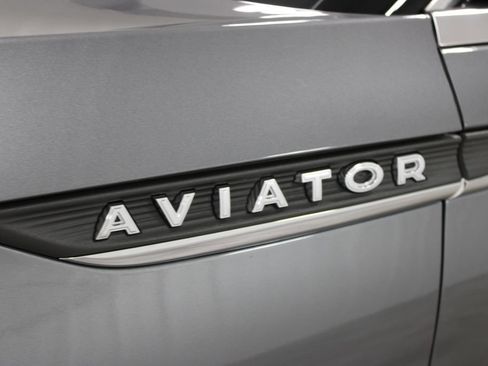 Used 2024 Lincoln Aviator Reserve w/ Equipment Group 201A RWD image 14