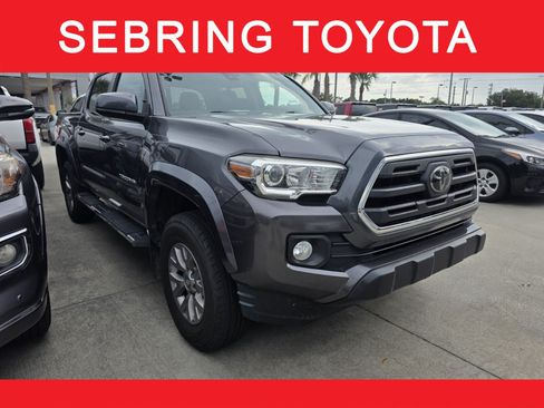Used 2018 Toyota Tacoma SR5 RWD image 1