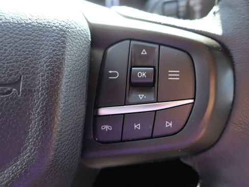 Used 2024 Ford Ranger Lariat w/ FX4 Off-Road Package image 17